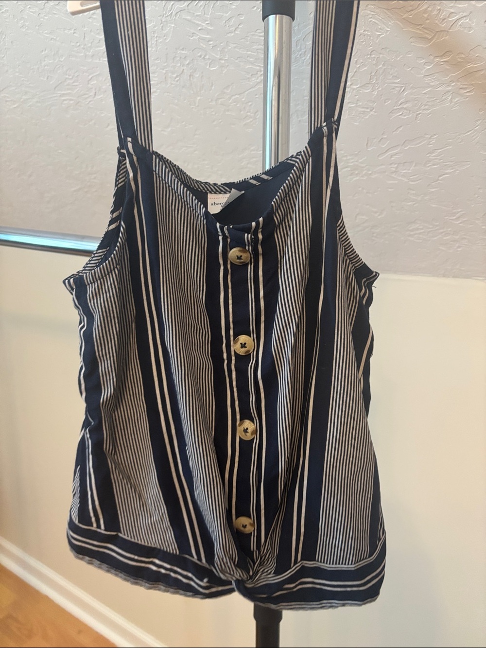 A&F tank top 13/14